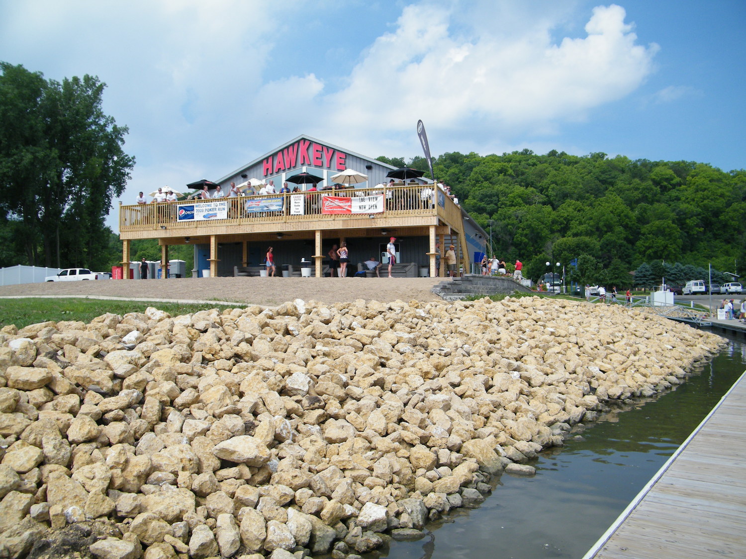 Profile Hawkeye Marina in Dubuque, Iowa Quimby's Cruising Guide