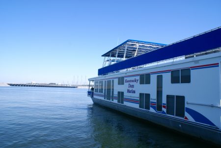 Kentucky Dam Marina houseboat