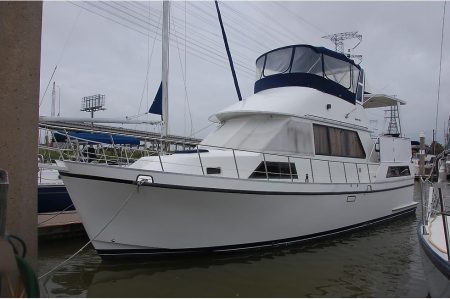 golden star yacht 42