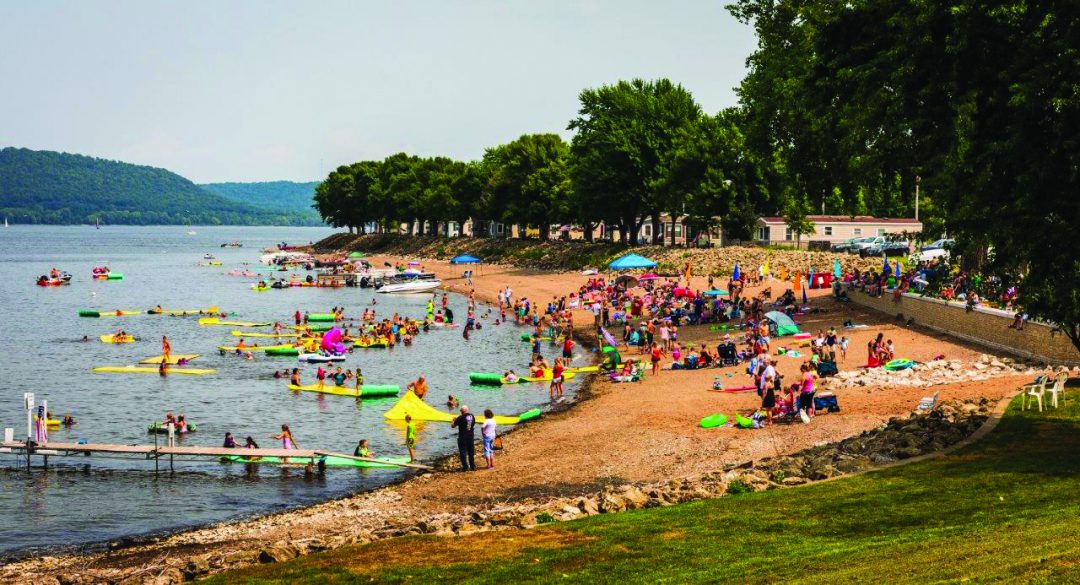 Virtual Town Tour Lake City, Minnesota Quimby's Cruising Guide